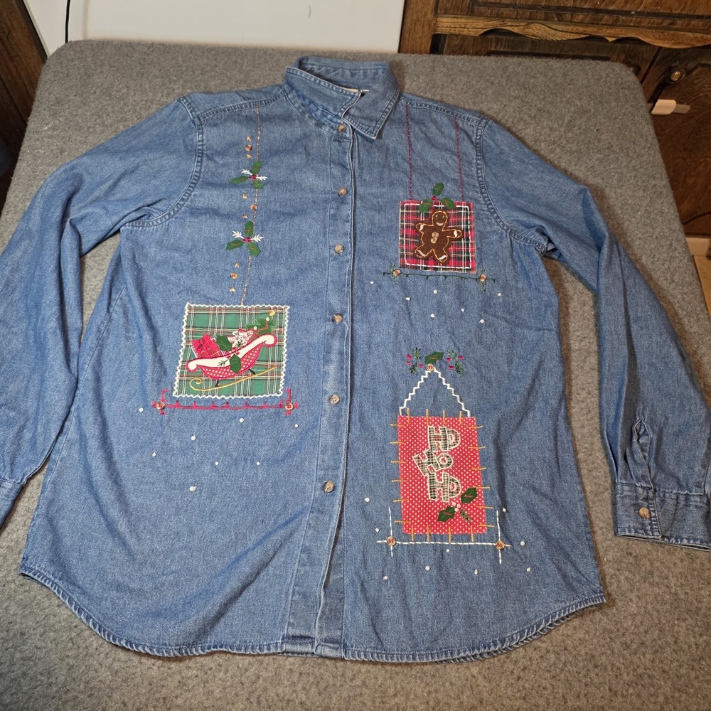 Victoria Jones VTG Women's Christmas Embroidered Denim Button Jacket/Shirt M H2